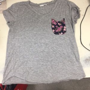 grey tshirt with designed pocket